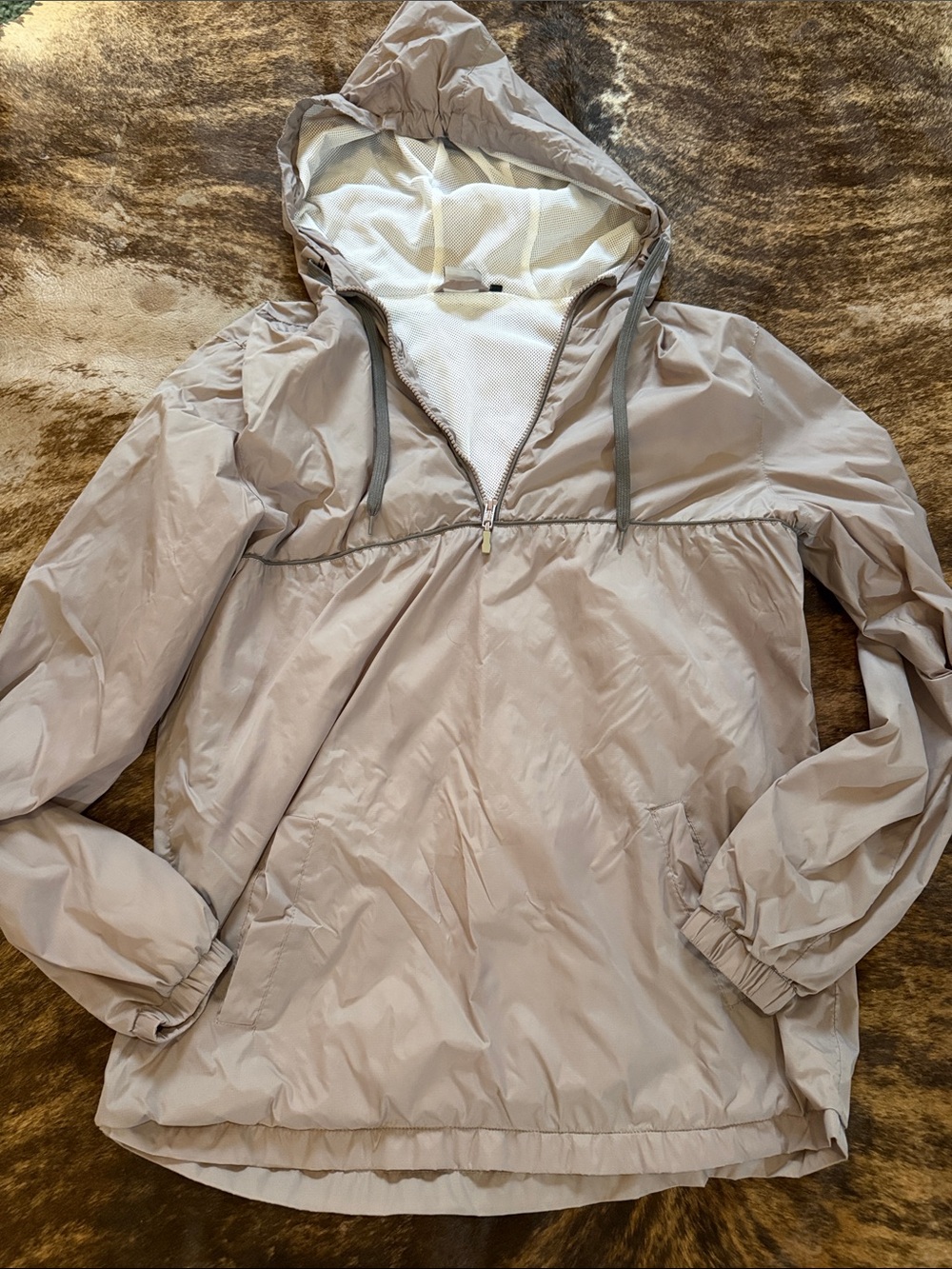 Mono B Lightweight Hooded Pullover Jacket in Taupe